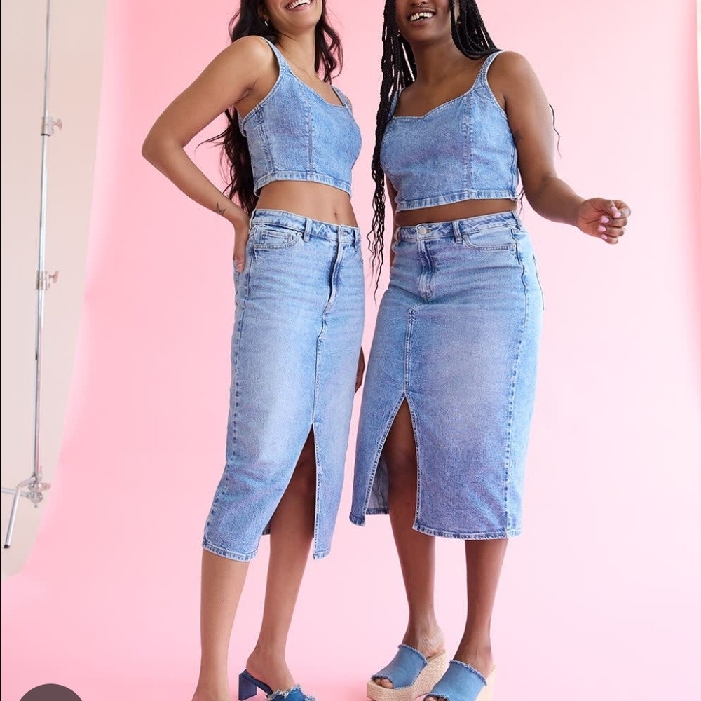 Reitmans Bird’s Papaya Blue Denim Midi Skirt